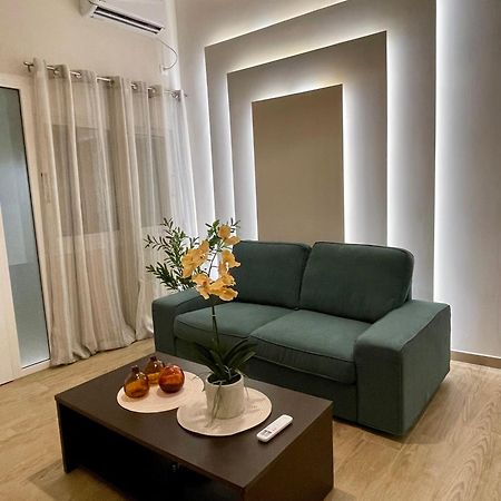Emerald Luxury Apartments - Ath Airport Spáta Dış mekan fotoğraf